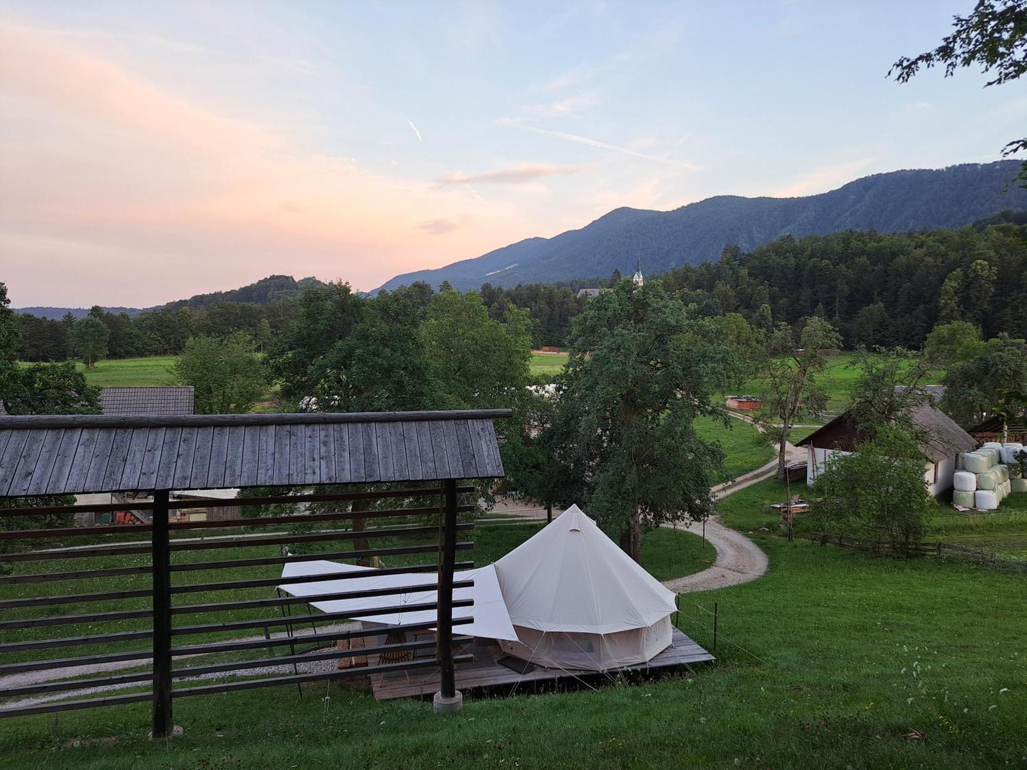 Puzman Farm Glamping Villa Radovljica Dış mekan fotoğraf