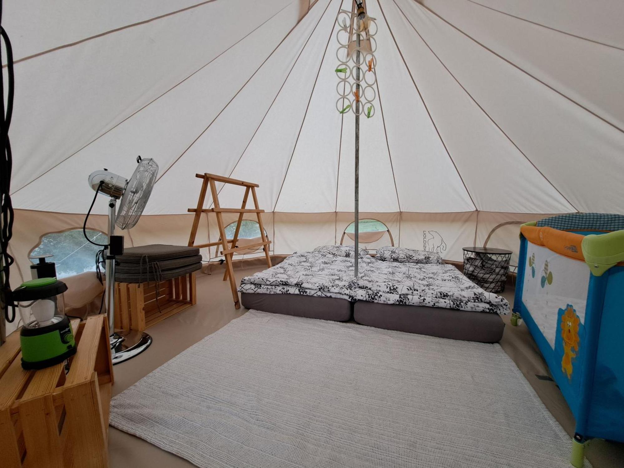 Puzman Farm Glamping Villa Radovljica Dış mekan fotoğraf